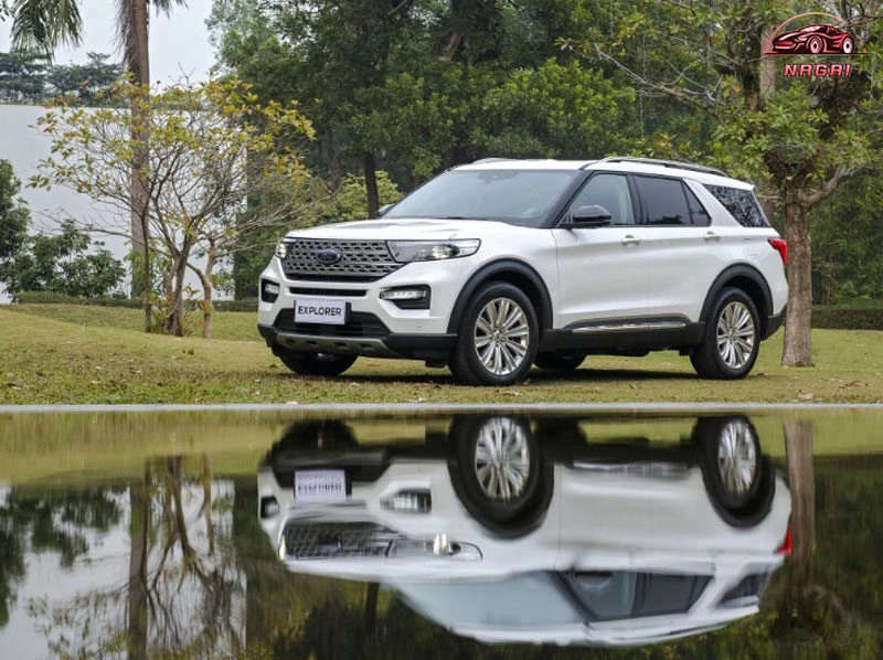 Ford Explorer giảm giá kỷ lục 440 triệu đồng tại Việt Nam