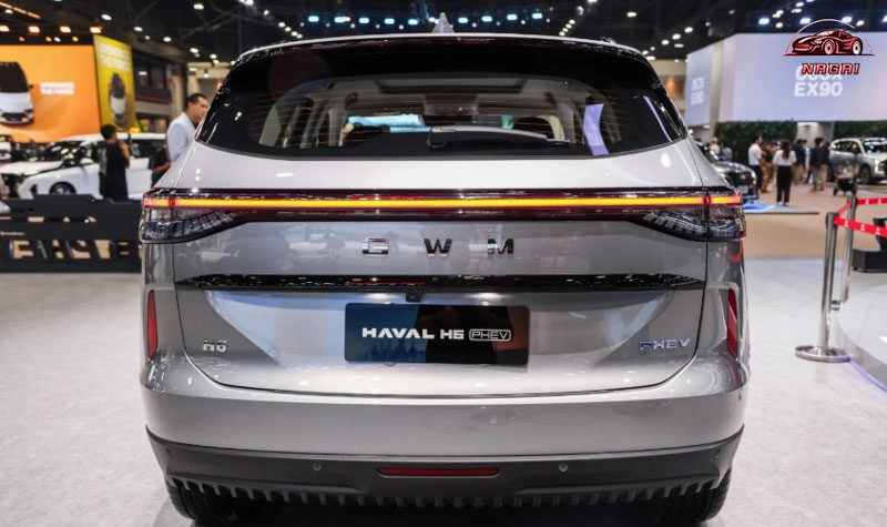 Haval H6 2025 ra mắt phiên bản nâng cấp tại Bangkok 2025