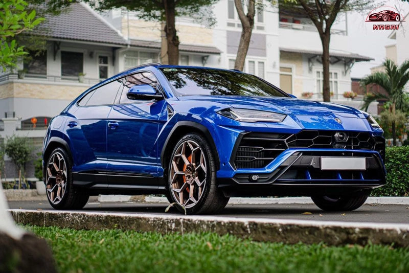 Lamborghini Urus 2018 giá hơn 12 tỷ tại TP.HCM