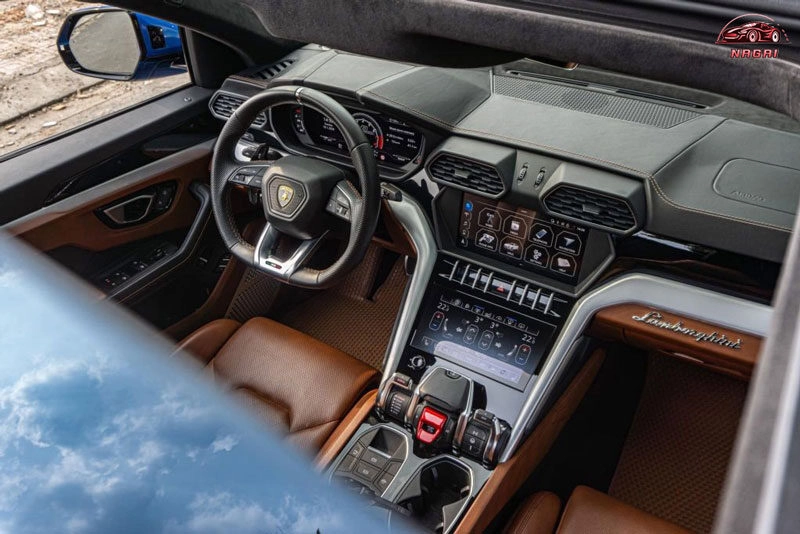 Lamborghini Urus 2018 giá hơn 12 tỷ tại TP.HCM