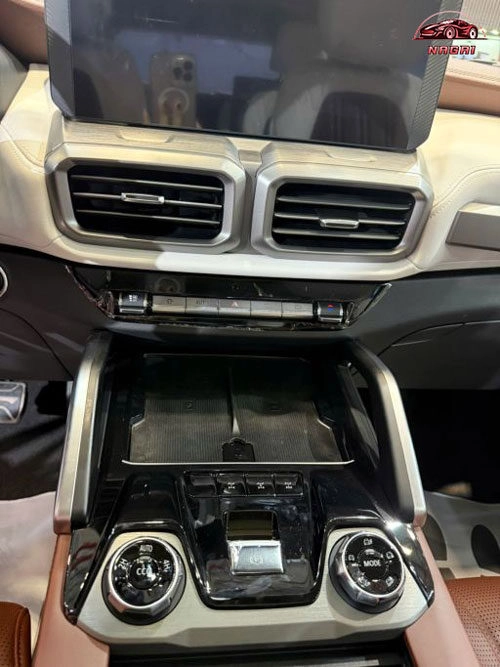 MG D90 SUV hạng D mạnh mẽ gây sốt tại Vietnam Motor Show 2024