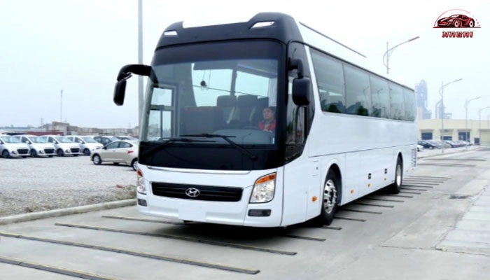 Ngân hàng thanh lý hàng loạt xe khách để ứng phó khó khăn kinh doanh
