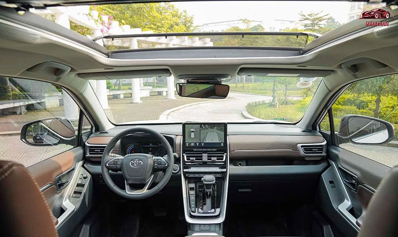 Toyota Innova Cross Chinh Phục Thị Trường MPV Bằng Thiết Kế Hiện Đại