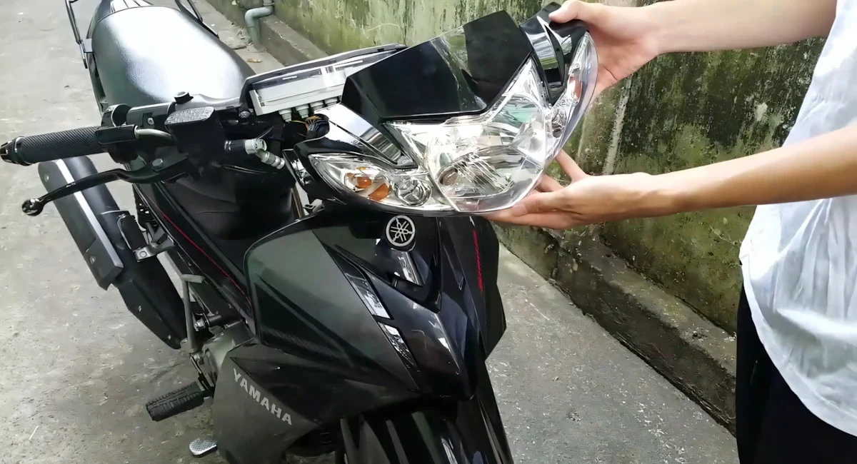 Bước 5: Kéo thẳng tay, không bẻ vặn