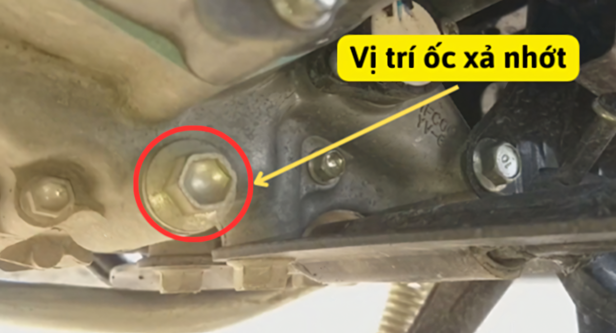 Liệu ốc xả nhớt xe sirius nằm ở đâu
